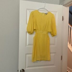 Women size medium yellow dress